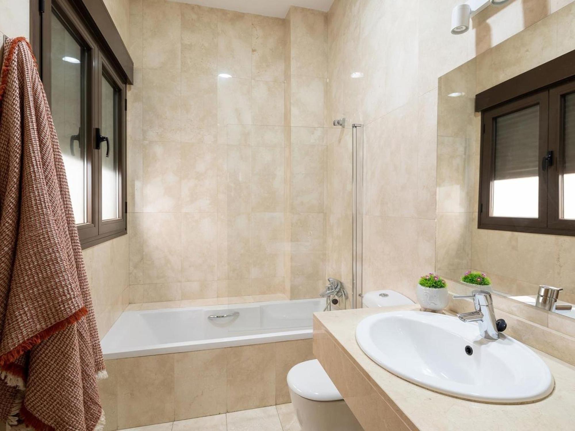 Chezmoihomes Town hall apartment Granada Kültér fotó
