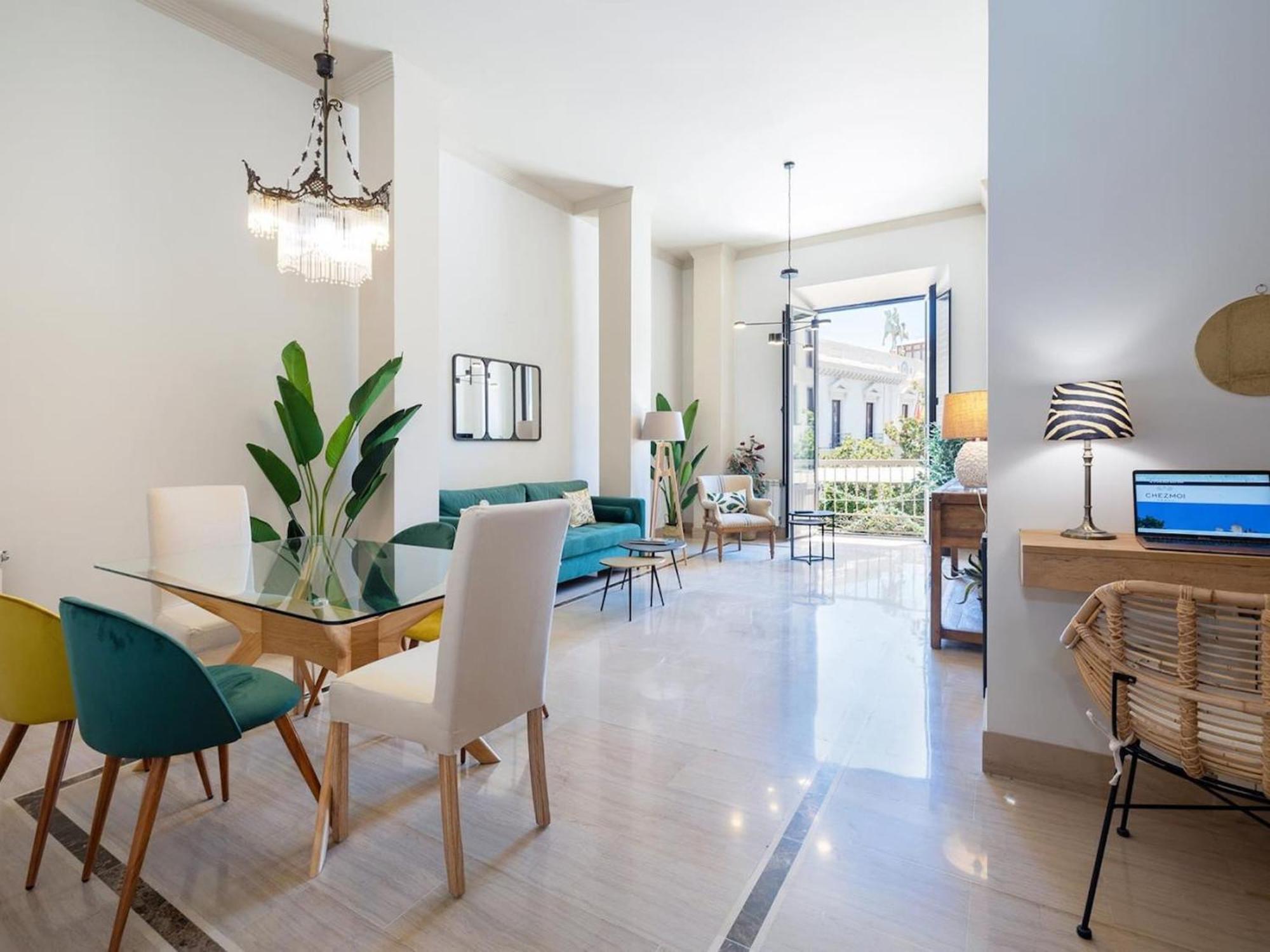 Chezmoihomes Town hall apartment Granada Kültér fotó